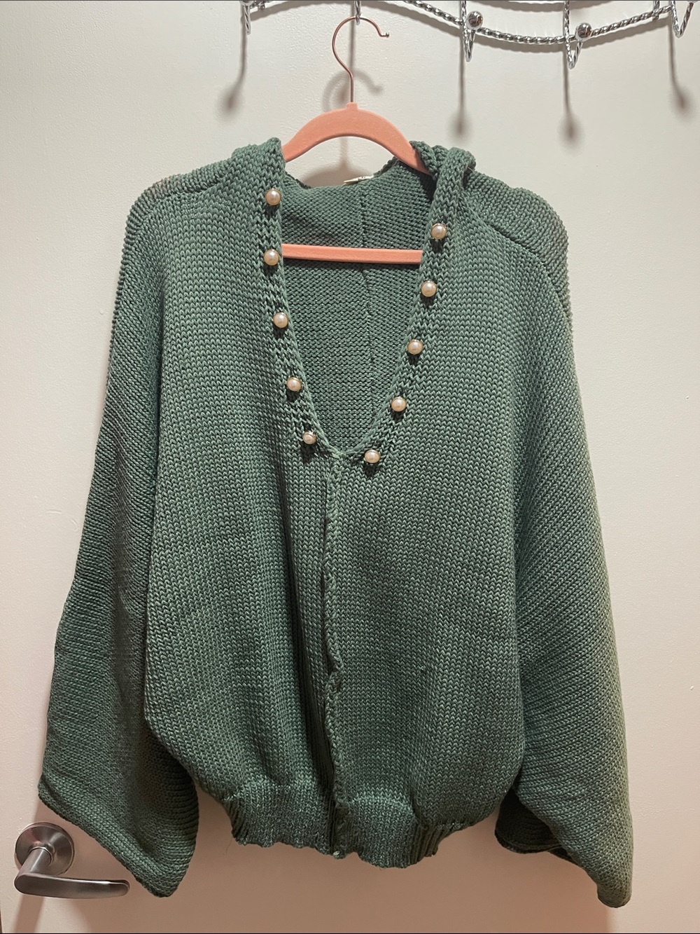 NWOT POL Bat Sleeve Hooded Sweater